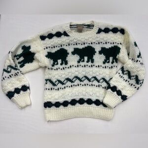 Vintage Hunter Men's Cream and green Bear Pattern Crewneck Sweater